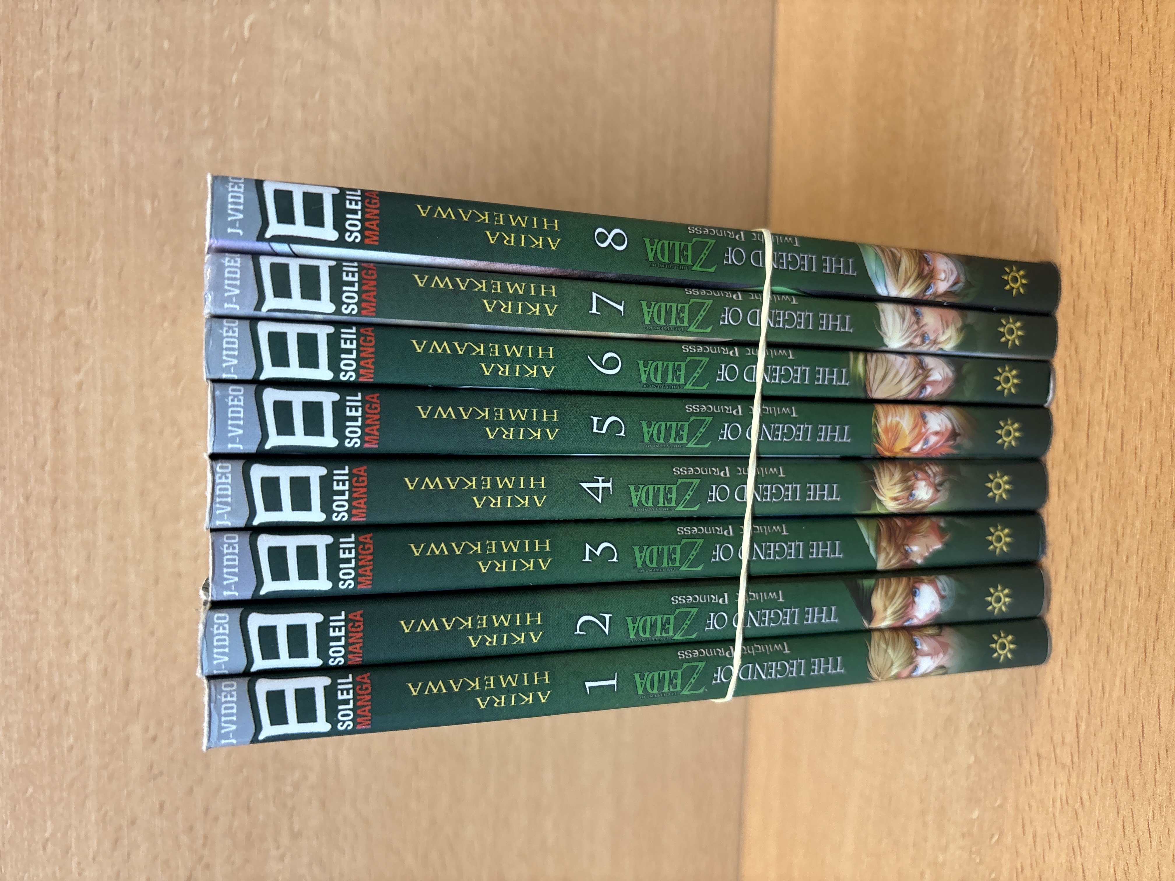 Lot mangas Zelda Twilight Princess tomes 1 à 8 Akira Himekawa