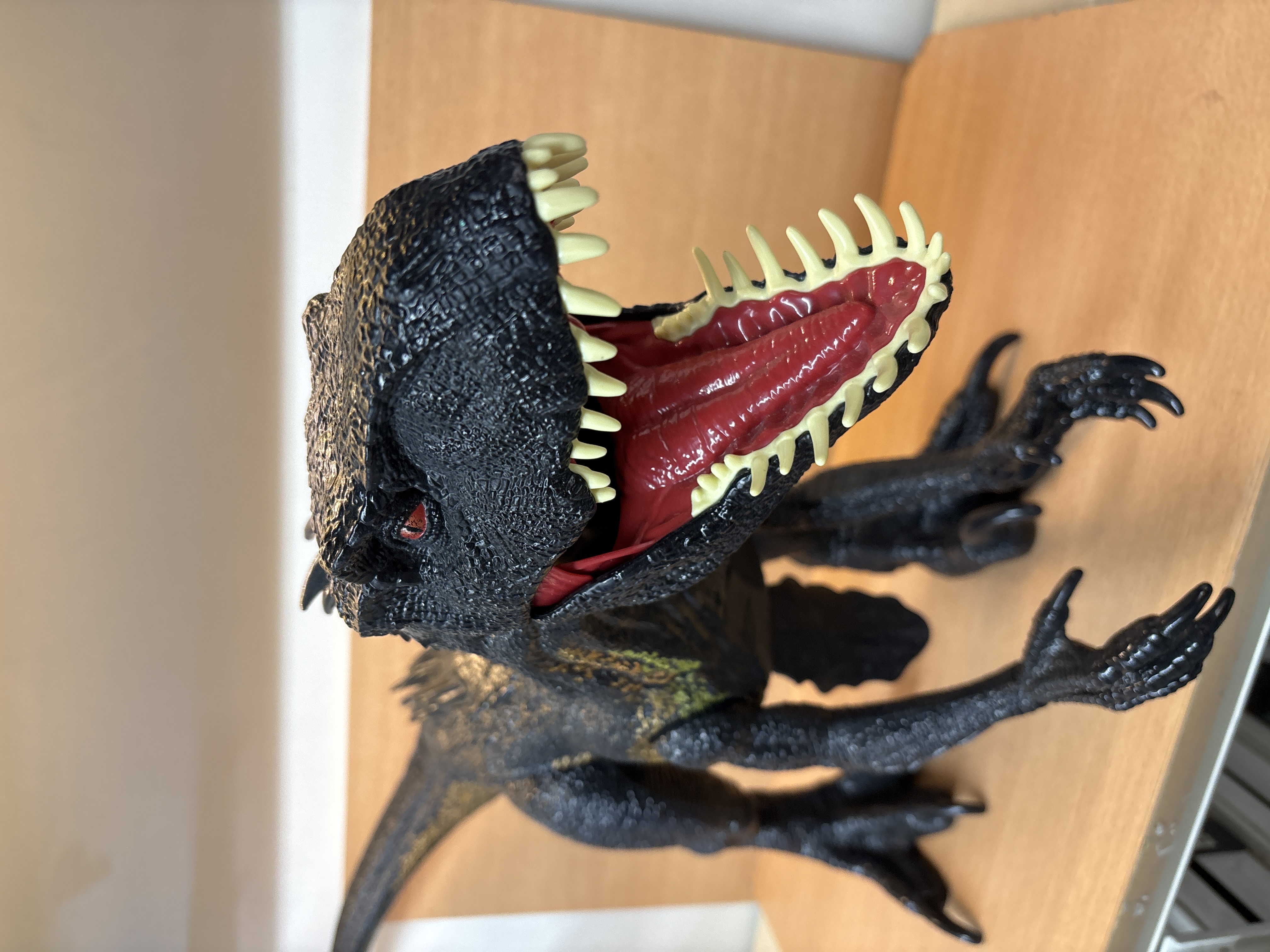 Mattel Jurassic World Figurine Dinosaure Fallen Kingdom Indoraptor Super Colossal 91 Cm — photo 2