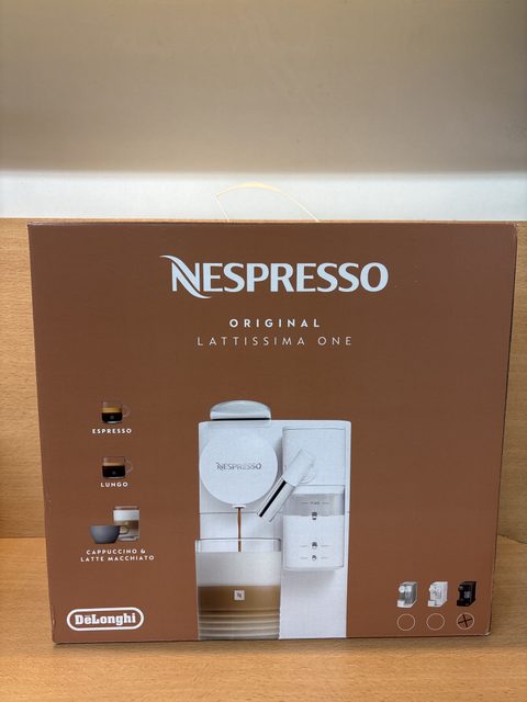 Machine à café Nespresso Lattissima One De'Longhi EN510.B noire