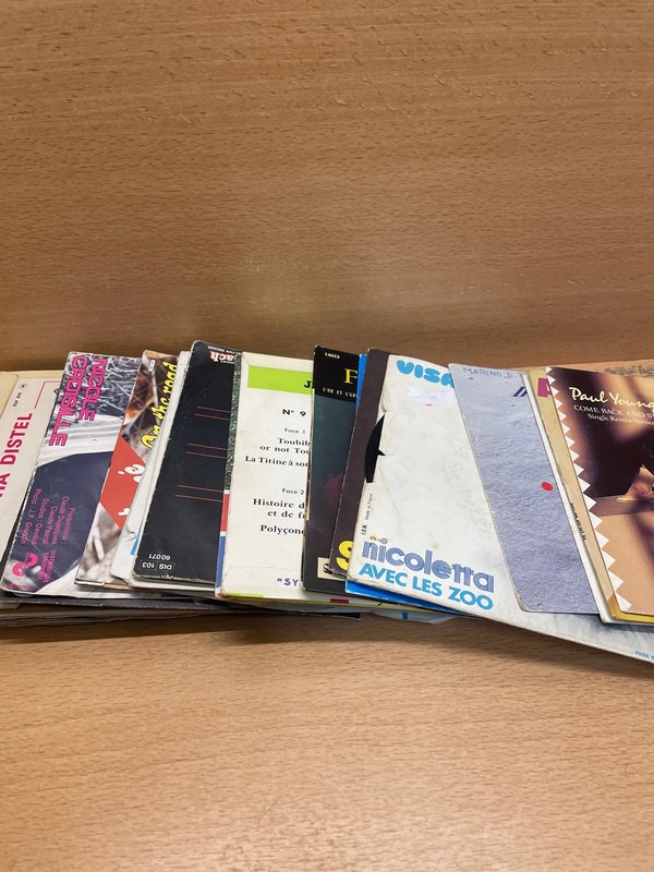 Lot de 30 vinyles — photo 2