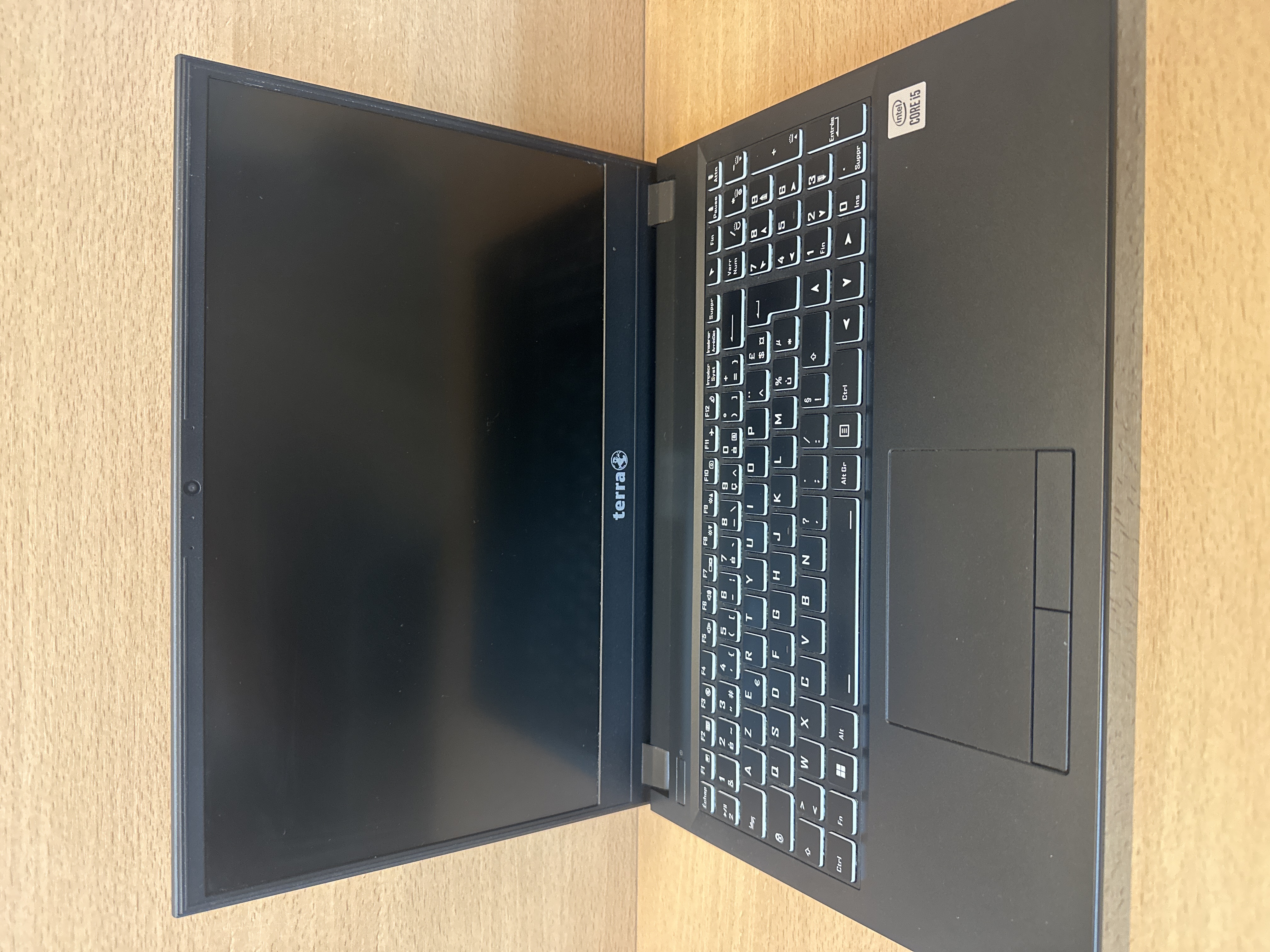 PC portable Terra 15,6" i5 10e gen 8 Go RAM 512 Go SSD