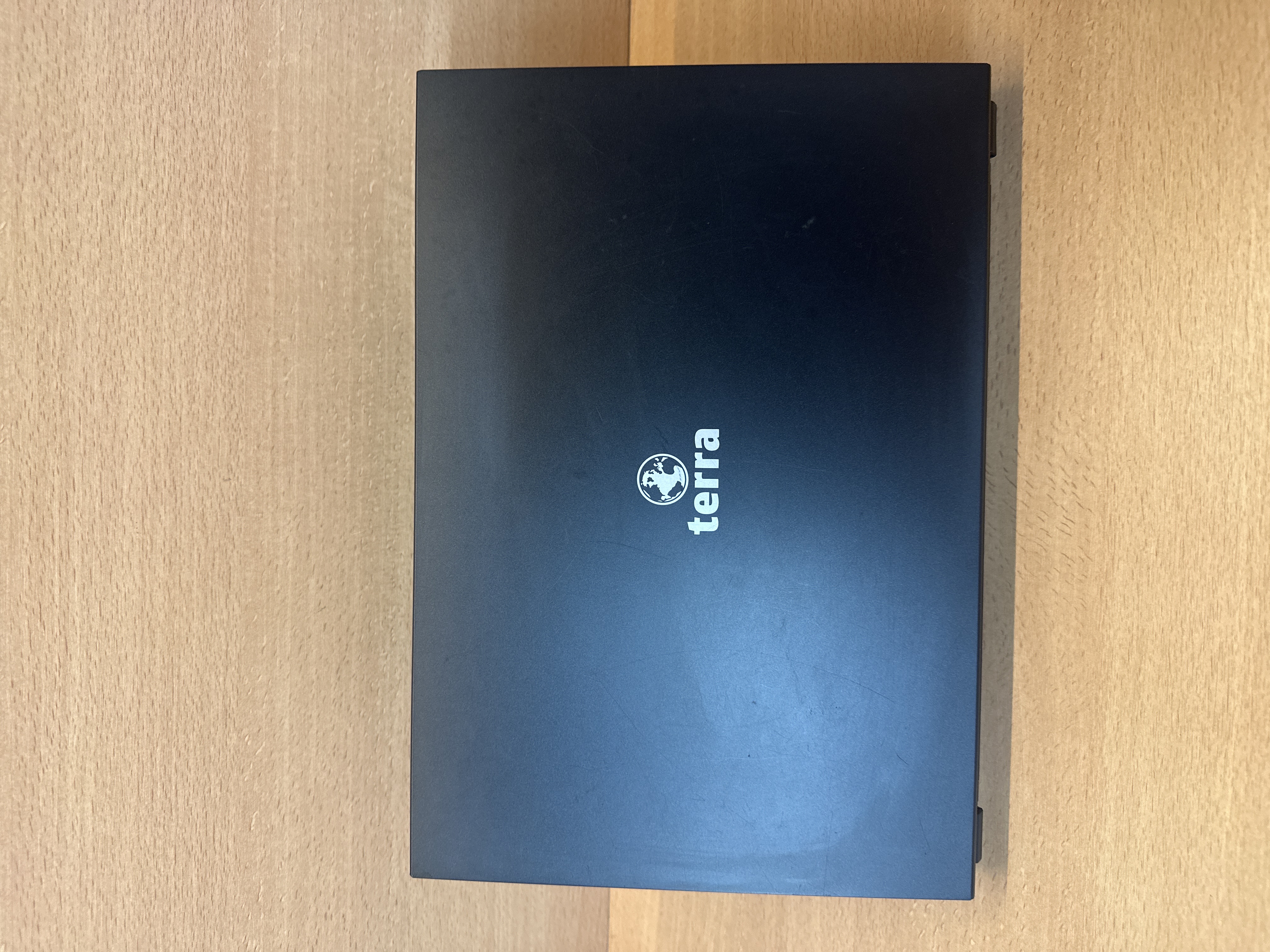PC portable Terra 15,6" i5 10e gen 8 Go RAM 512 Go SSD — photo 2