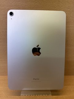 Apple iPad Air 5e génération 256 Go gris clair