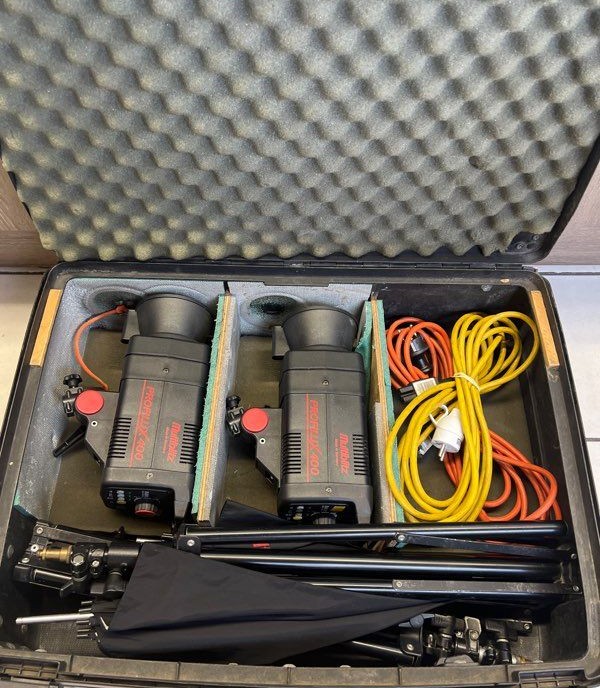 Kit studio photo 2 flash Multiblitz Profilux 400 avec pieds et mallette