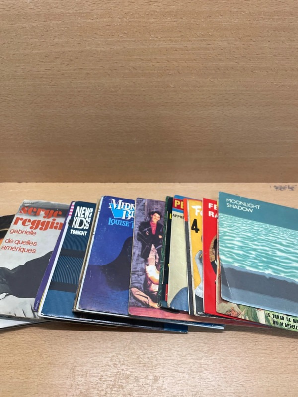 Lot de 30 vinyles — photo 2
